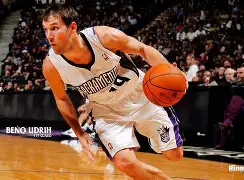 乐鱼app-关于加时末段萨克拉门托国王战术微调——社区盾节点到来，态度坚定，阵容厚度经受考验的信息