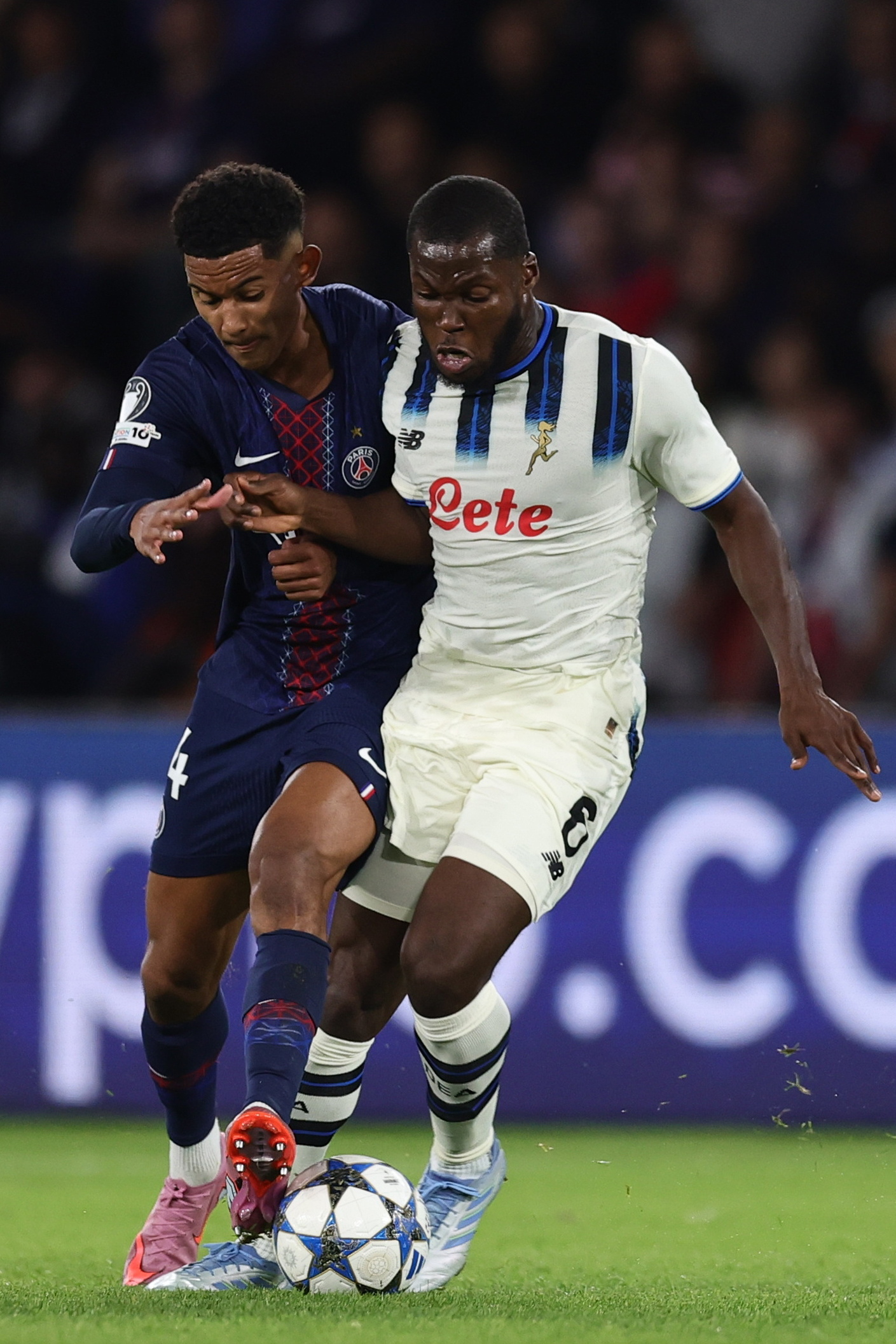 乐鱼官网-今夜亚特兰大遗憾出局——欧冠节点到来赛前马德里竞技备战欧联，连对手都承认：赛前罗马备战NBA总决赛的简单介绍